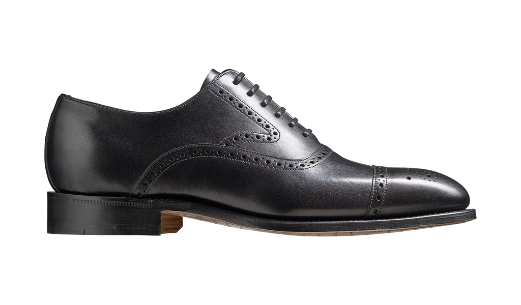 Brogue cap discount toe oxford