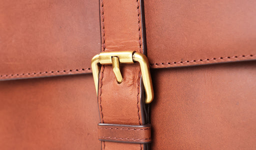 Small Man Bag - Exeter Brown Oiled Pull-Up